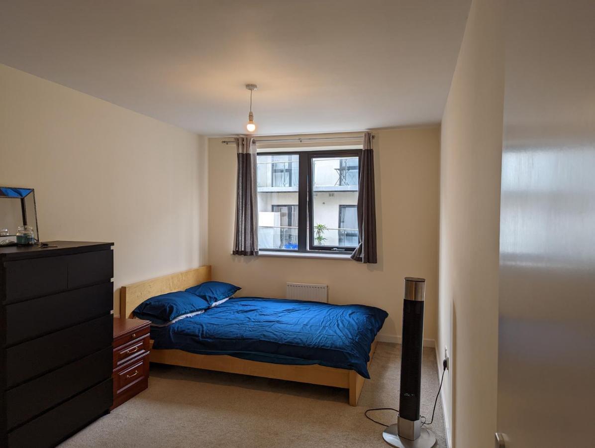 Modern Apartment Close To Central London Kültér fotó